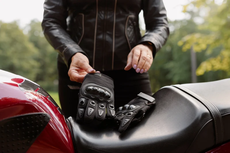 GLOVES
