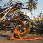 PADDOCK STAND - RED